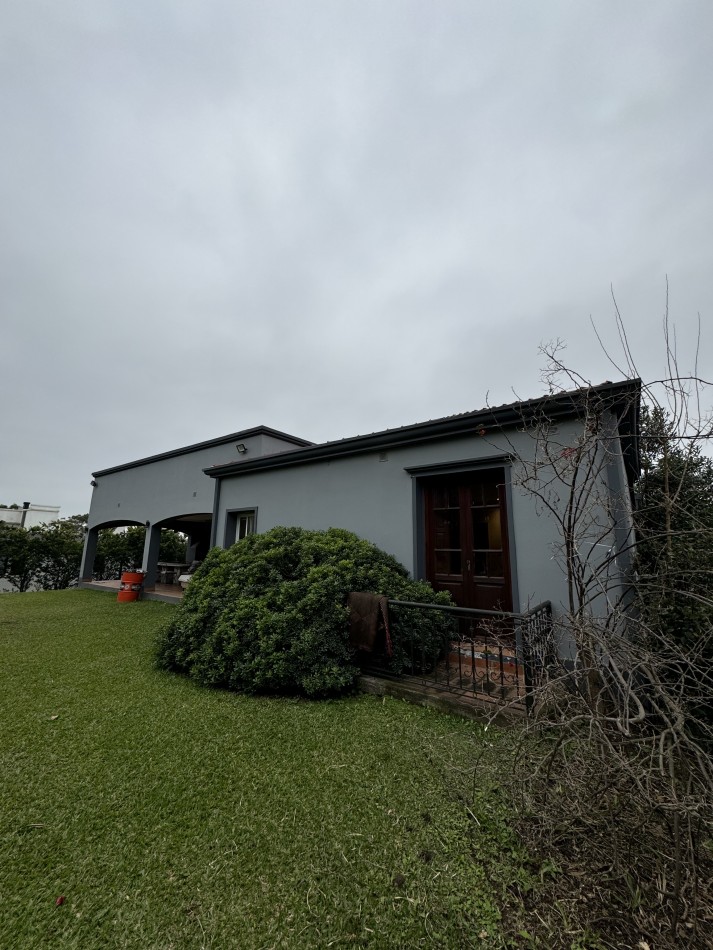 COUNTRY LAS YUNGAS, YERBA BUENA